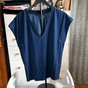 White House Black Market Blue Short Sleeve Tee